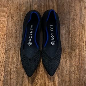 Black Rothy’s The Point Flats Size W 6.5
